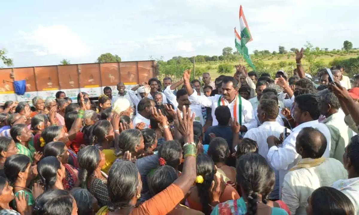 ఢిల్లీకి చేరిన వనపర్తి కాంగ్రెస్ పంచాయతీ.. మేఘారెడ్డి ఫిర్యాదు