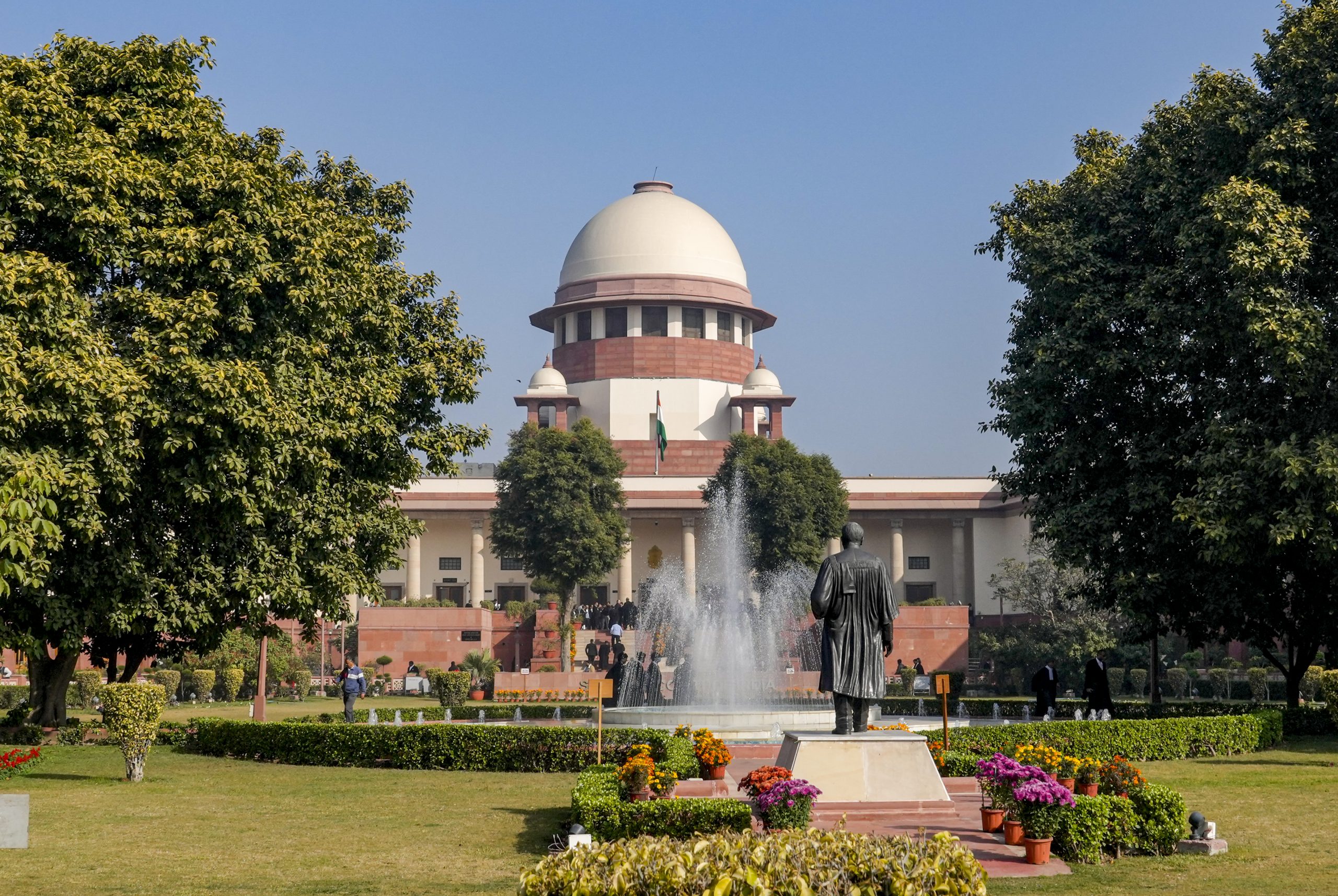 Supreme Court Makes Key Remarks on Singing Vande Mataram