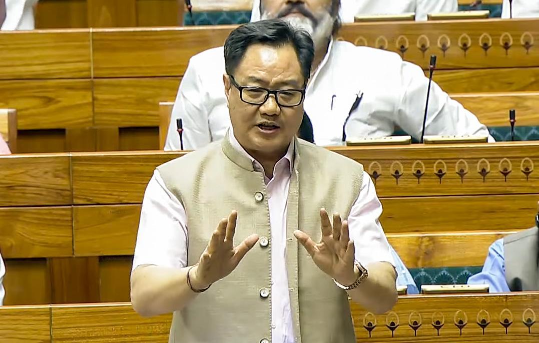Rahul Gandhi’s Women Empowerment Message Draws Dig at Congress from Kiren Rijiju