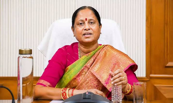 'నా కుమార్తె వ్యాఖ్యలకు నన్ను బాధ్యురాలిని చేయొద్దు’ - టీపీసీసీకి కొండా సురేఖ లేఖ
