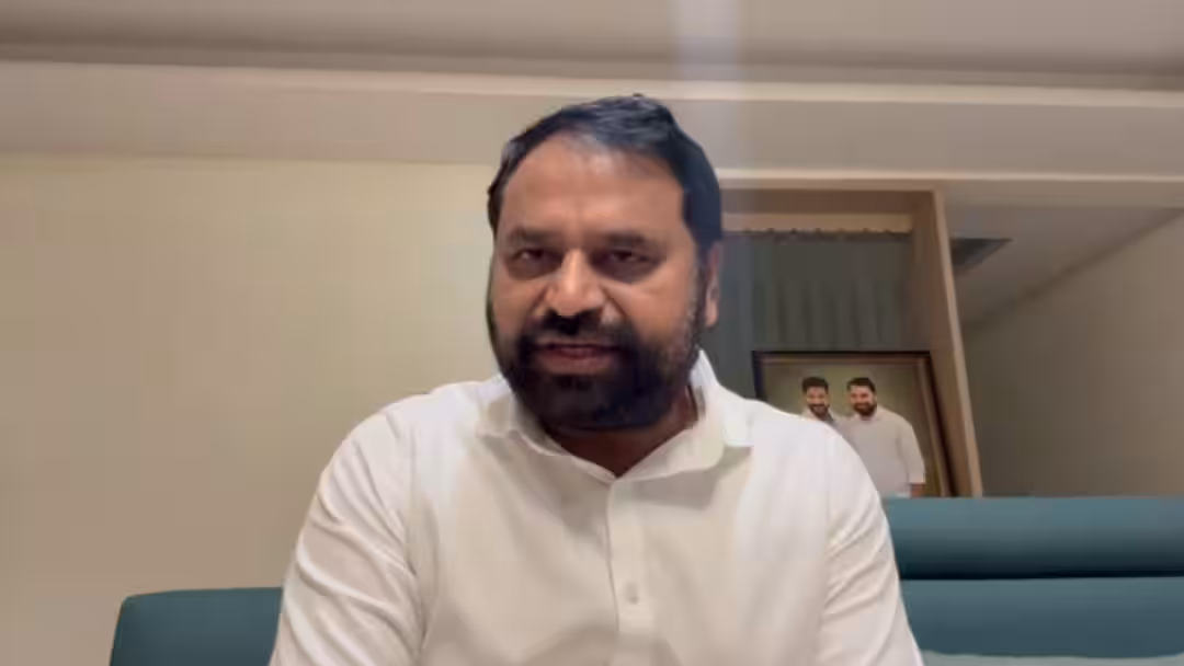 అమిత్ షా పాదయాత్రపై అద్దంకి దయాకర్ సంచలన వ్యాఖ్యలు