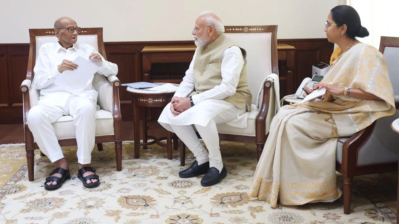 Sharad Pawar Meets PM Modi...Political Buzz in Maharashtra