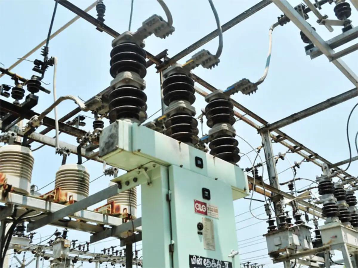 Gujarat Unveils Ambitious Plan to Make Cities Wire-Free by 2030