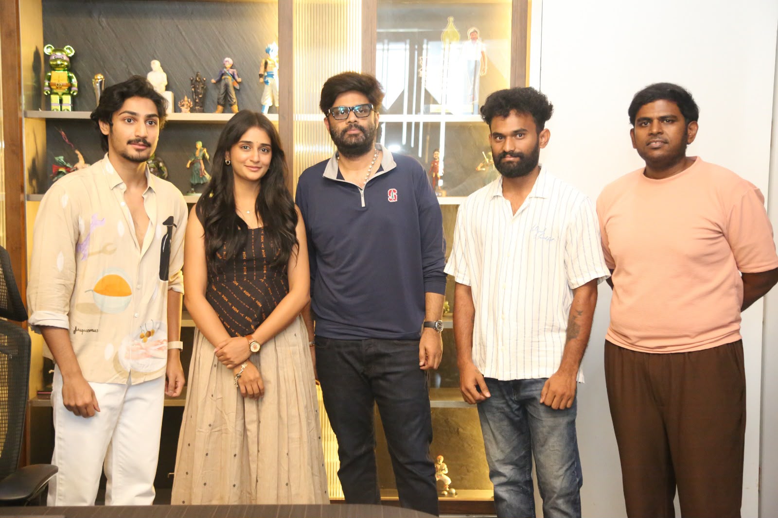 ‘అనకాపల్లి’ నుంచి ‘ఎలాగే పిల్ల’ పాట విడుదల..