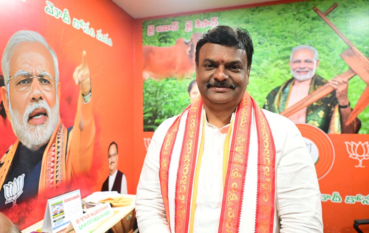 Madhav Speaks on Alliance Seat Sharing for Local Polls
