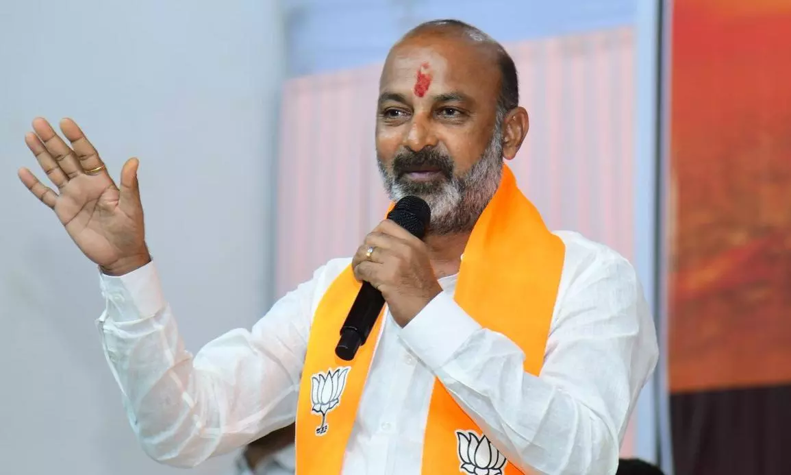 తెలంగాణ అభివృద్ధికి కేంద్రం అండగా ఉంది: బండి సంజయ్