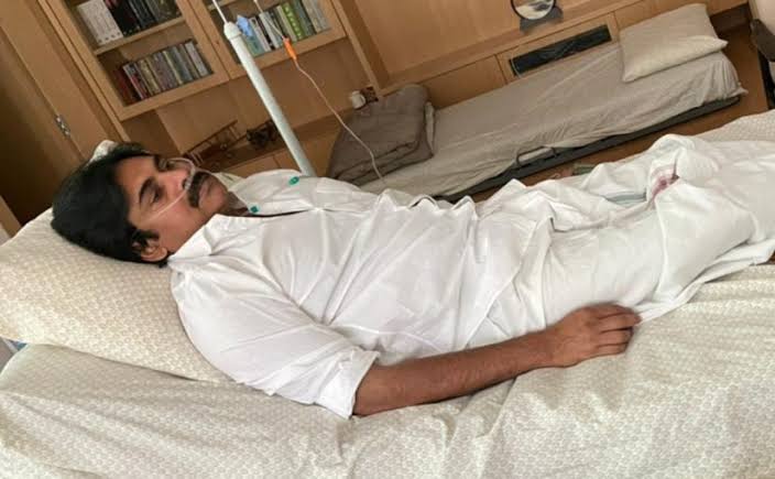 Pawan Kalyan Health Update...Shoulder Surgery Successfully Completed