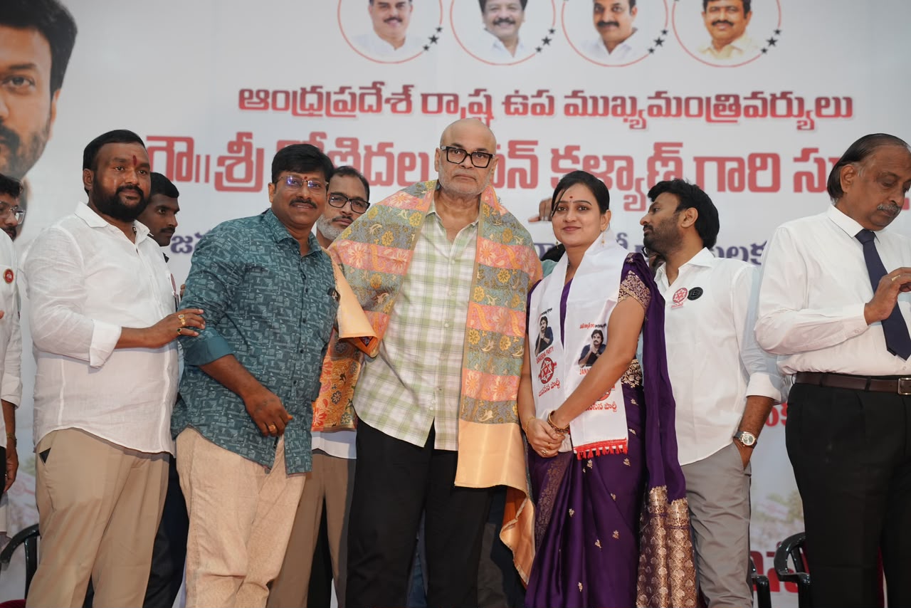 నాగబాబు సమక్షంలో జనసేనలో చేరిన వైసీపీ, సీపీఎం నేతలు