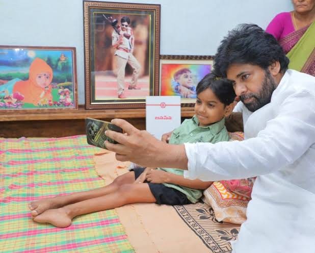  పవన్ కల్యాణ్ వీరాభిమాని నిరంజన్ కన్నుమూత