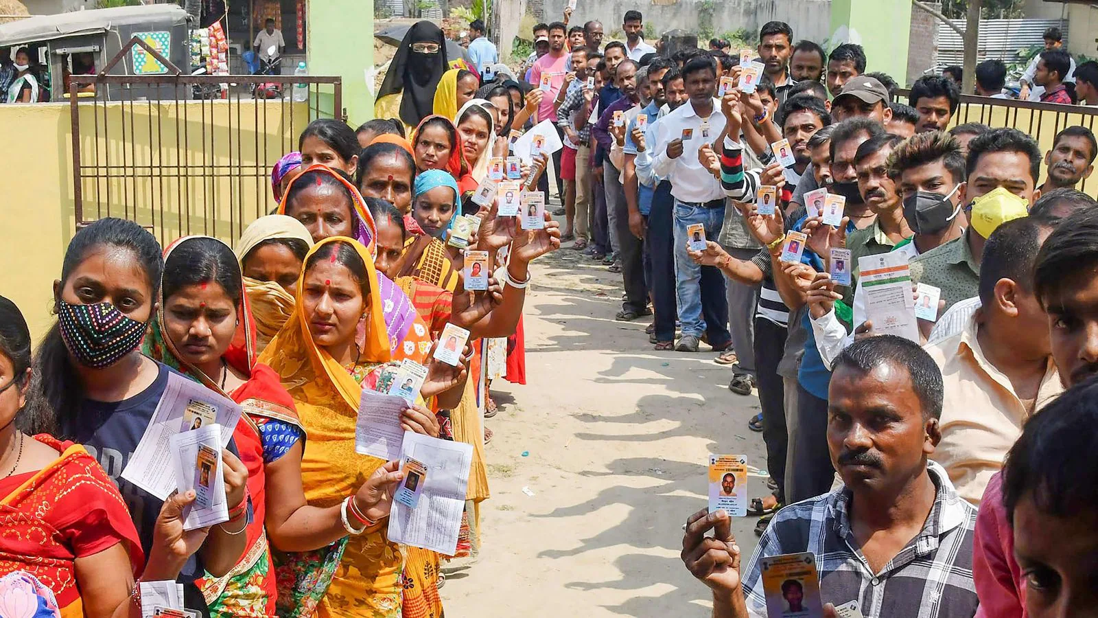 పశ్చిమ బెంగాల్ ఎన్నికలు: రెండో దశలో భారీ ఓటింగ్ నమోదు!