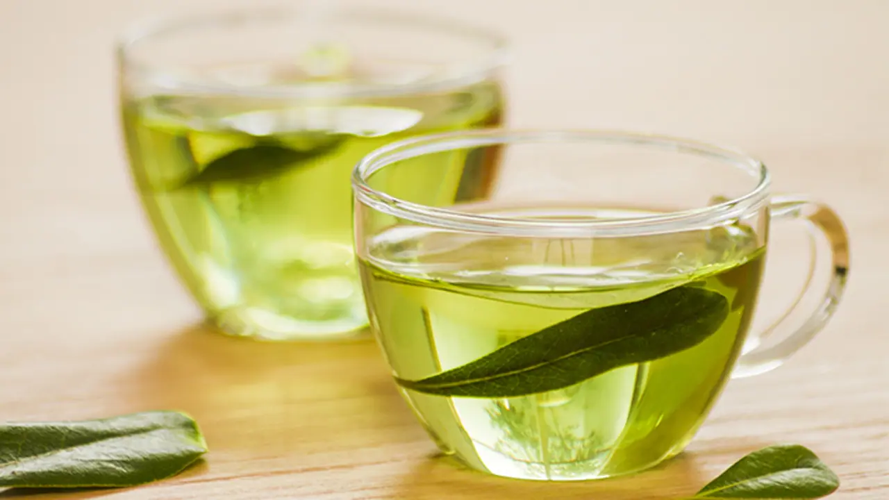 Risk of Acidity with Green Tea: Doctors’ Advice