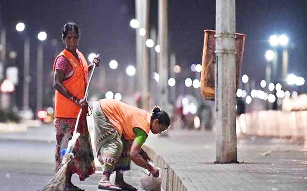 ఏపీలో మున్సిపల్ కార్మికుల ఆందోళన ఉధృతి