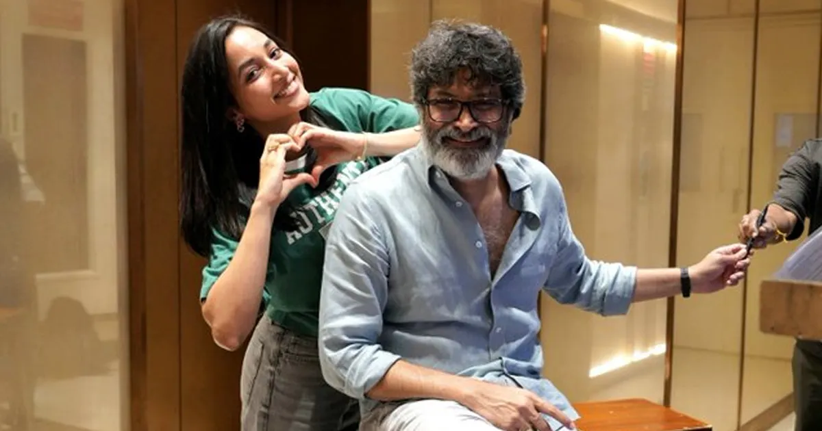 త్రివిక్రమ్తో శ్రీనిధి క్యూట్ మూమెంట్స్.. అదిరిందిగా!