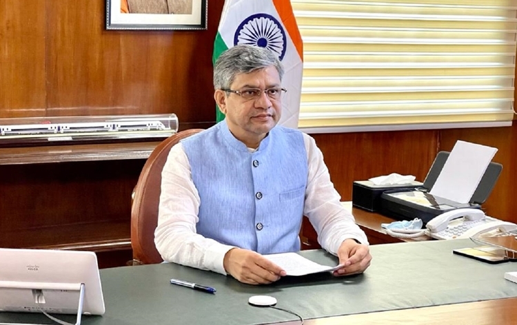 Railways’ New Plan for Passenger Safety