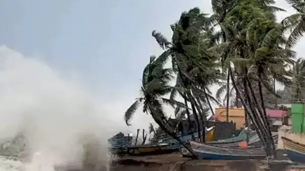 తీరం దాటిన అర్నబ్ తుఫాన్.. మరో 6–7 గంటలు అత్యంత కీలకం!