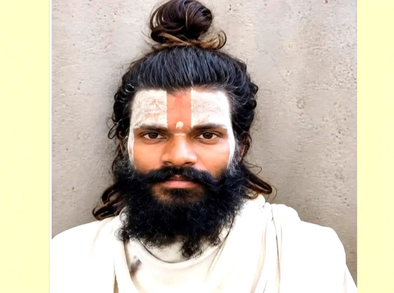 ప్రేమానంద్ మహారాజ్ శిష్యుడి అనుమానాస్పద మృతి