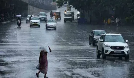 Thunderstorms Lash Hyderabad