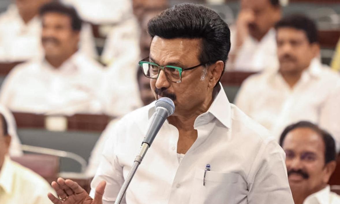 తమిళనాడులో  రాష్ట్రపతి పాలన వద్దనే ఆ నిర్ణయం