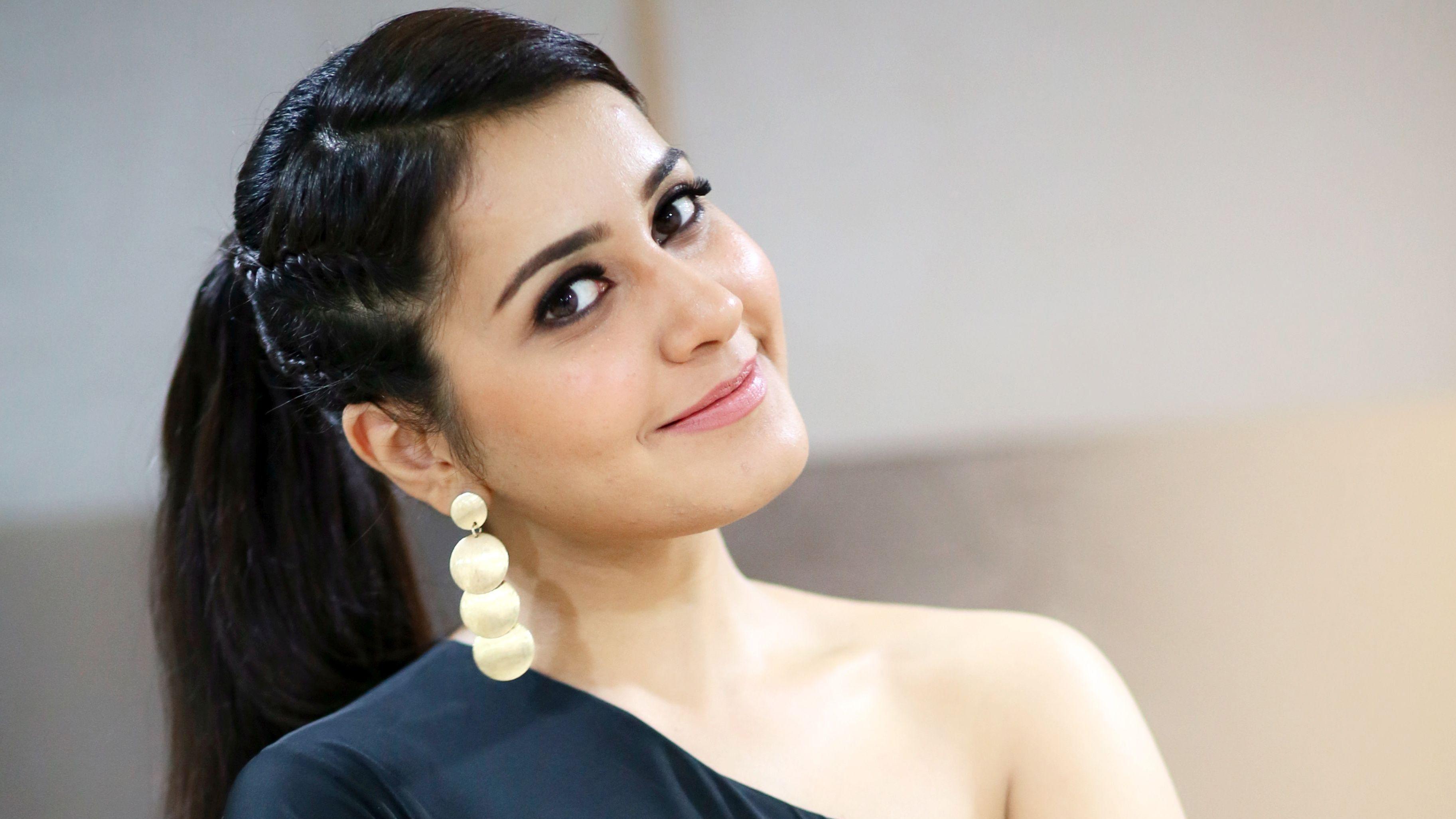 Raashii Khanna Gets Emotional After Wrapping Shoot