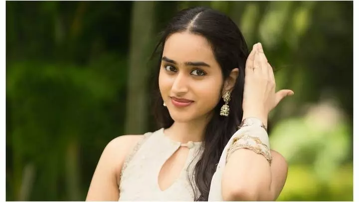 Anchor Charmila Clarifies Bigg Boss 10 Rumours