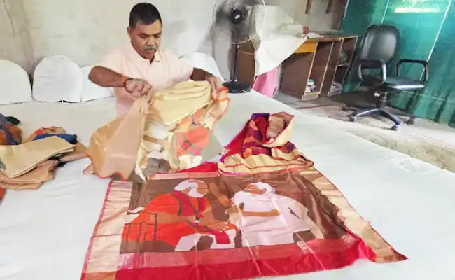 Kashi Artist’s Special Gift for PM Modi on His Birthday