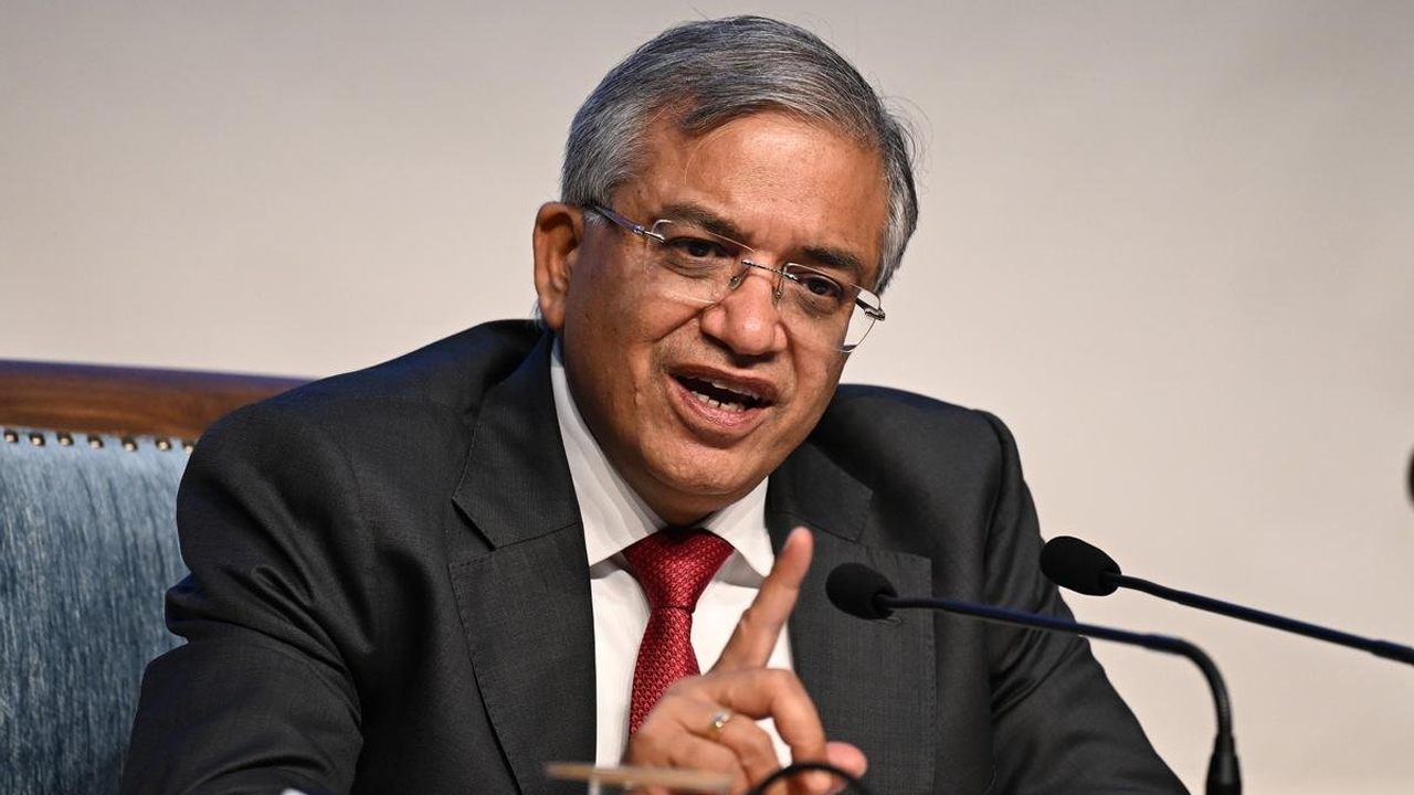 Congress Demands CEC Gyanesh Kumar’s Resignation, Plans Massive Delhi Rally