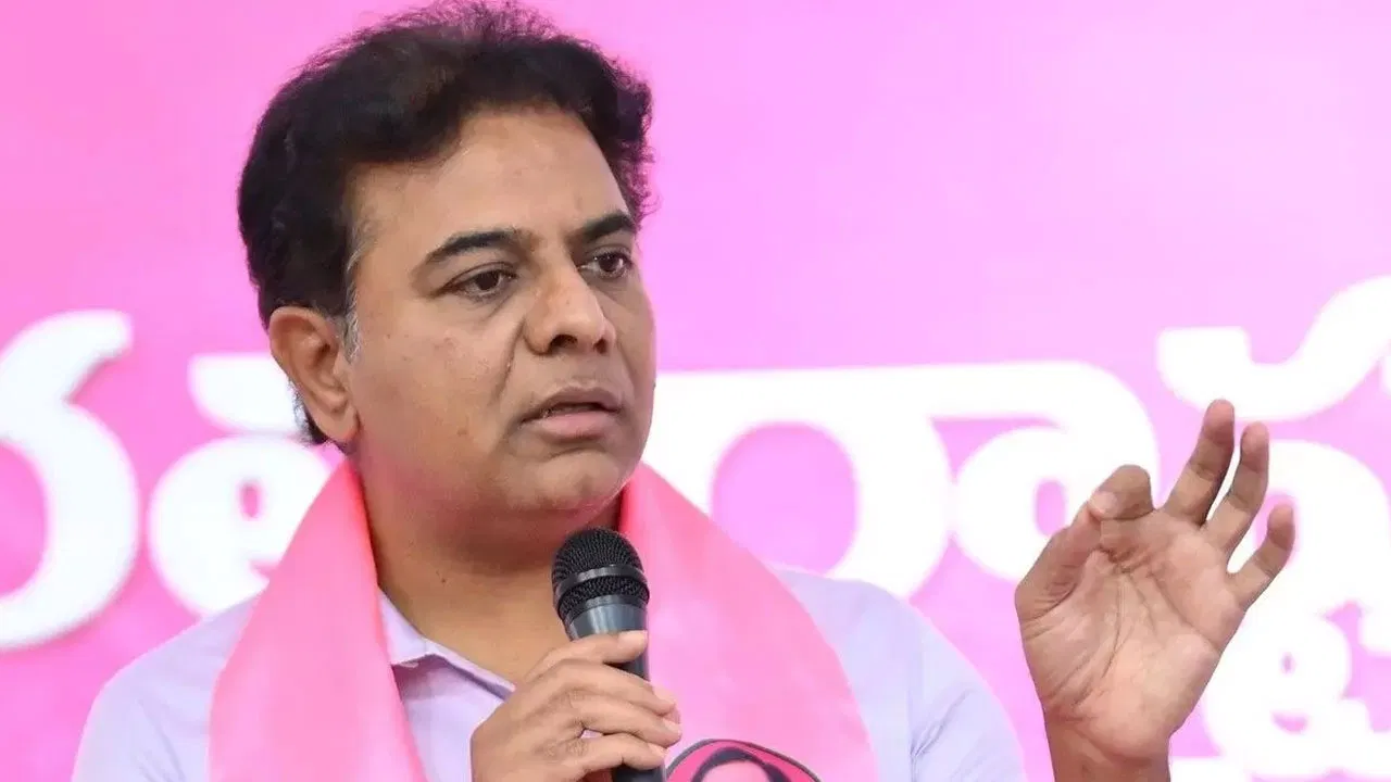 బీఆర్ఎస్ ఎమ్మెల్యేలపై దాడి.. పోలీసుల తీరుపై కేటీఆర్ ఫైర్...