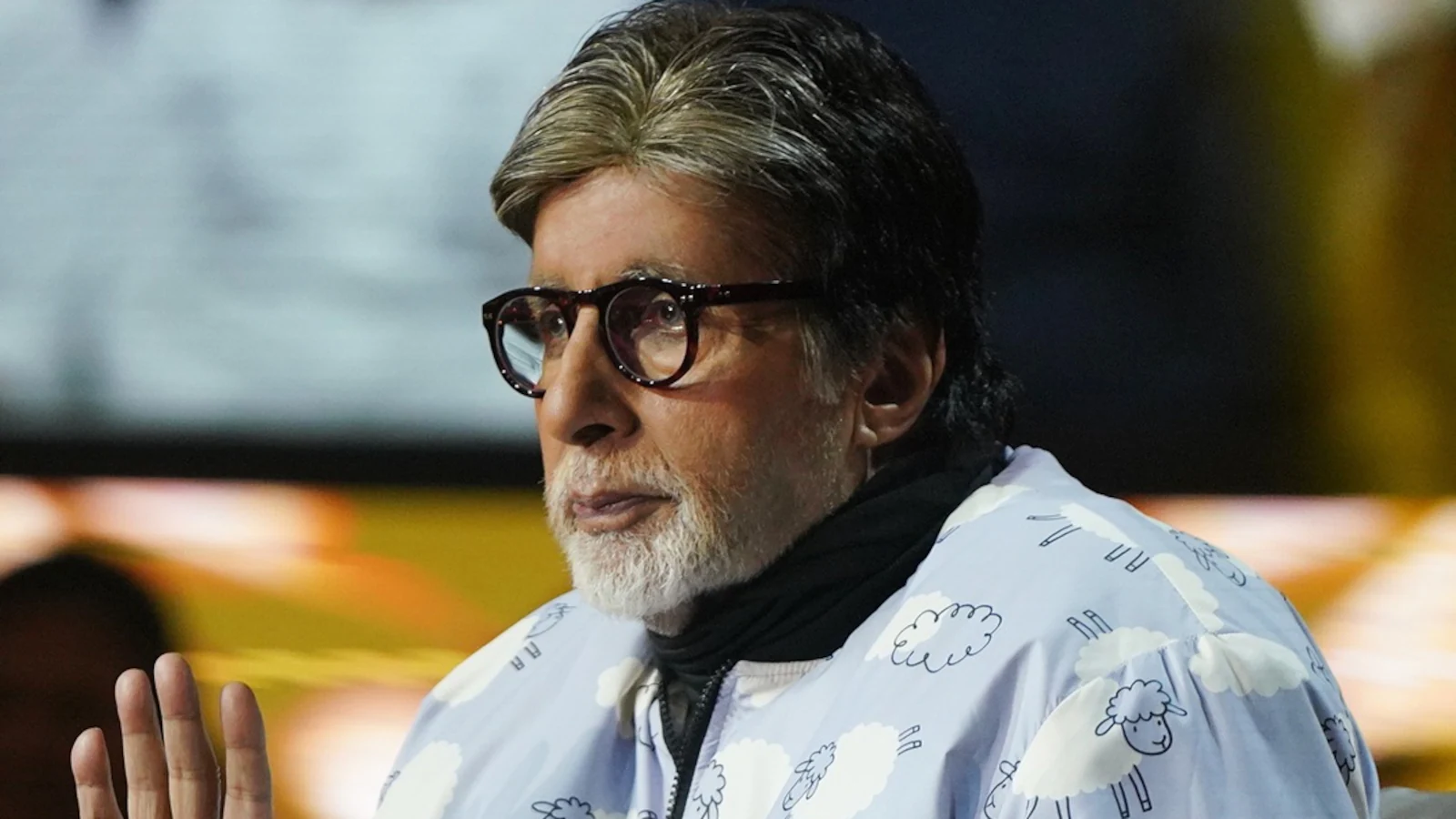Amitabh Bachchan Clarifies Retirement Rumours...