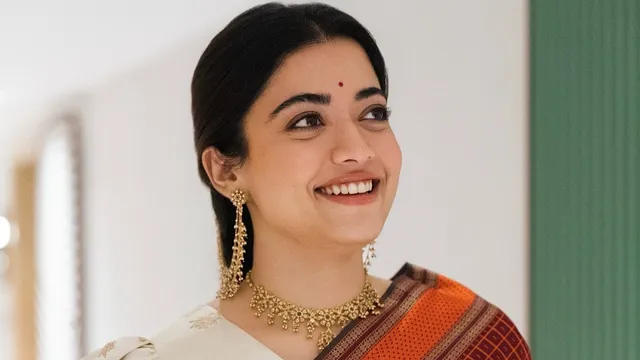జయమ్మలా నిజ జీవితంలోనూ సేవా బాటలో రష్మిక