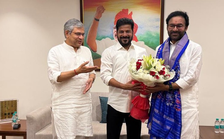 CM Revanth Reddy Holds Key Talks with Railway Minister Ashwini Vaishnaw