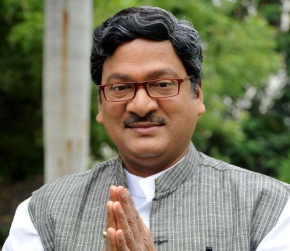 ‘నువ్వు ఎందుకు పనికొస్తావ్?’.. ఎన్టీఆర్ అడిగిన ప్రశ్నే నా జీవితాన్ని మార్చింది: రాజేంద్ర ప్రసాద్