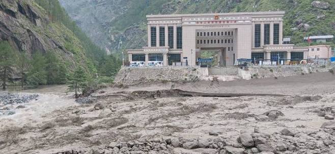 Kailash Mansarovar Yatra Halted Amid Nepal-Tibet Flash Floods