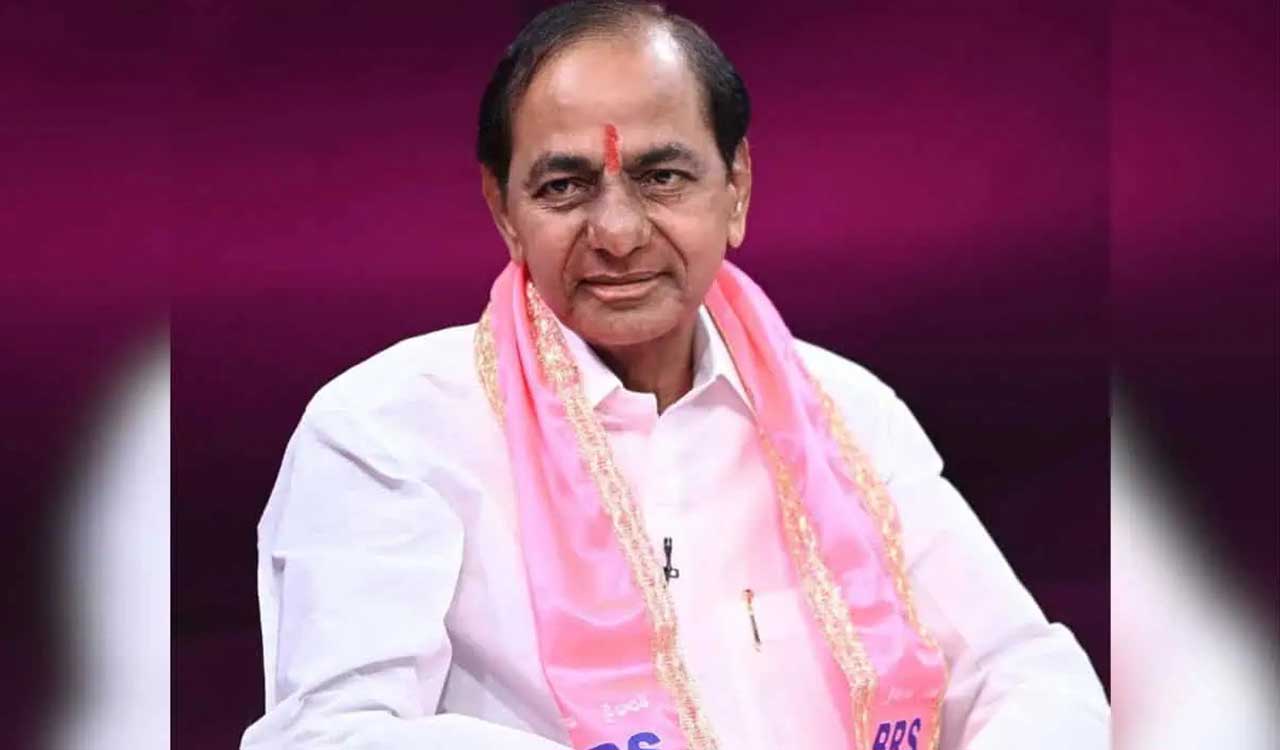 కేసీఆర్‌ ఆస్తుల వివరాలతో హైదరాబాద్‌లో ఫ్లెక్సీలు