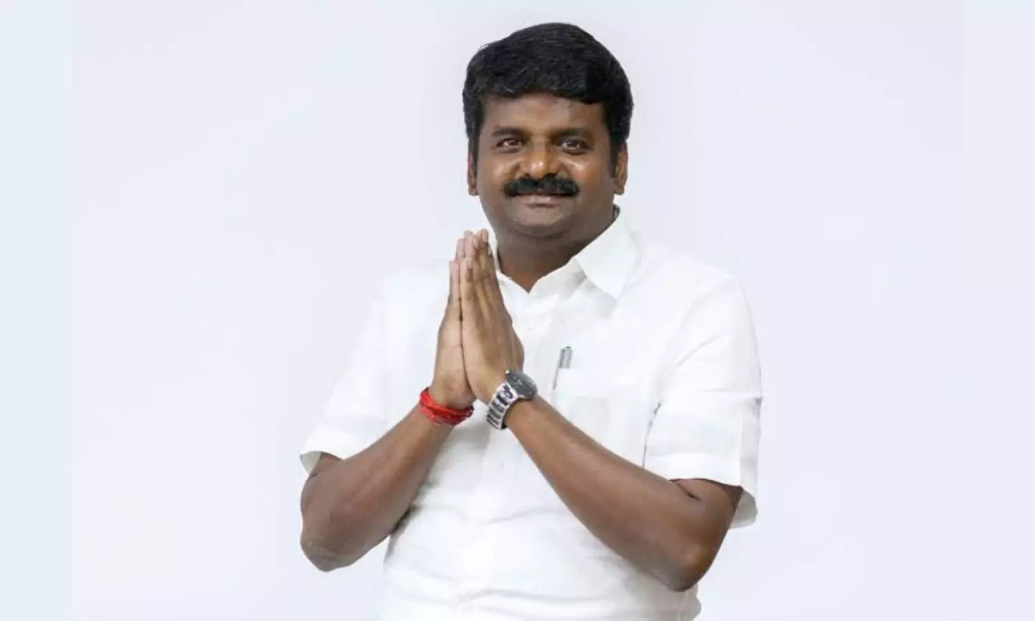 తమిళనాడులో మరో అన్నా డీఎంకే ఎమ్మెల్యే విజయభాస్కర్ రాజీనామా