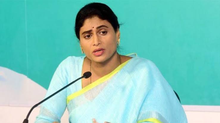 కరువు తో ఎండిపోయిన పంటలకు పరిహారం చెల్లించాలి - వైఎస్ షర్మిల