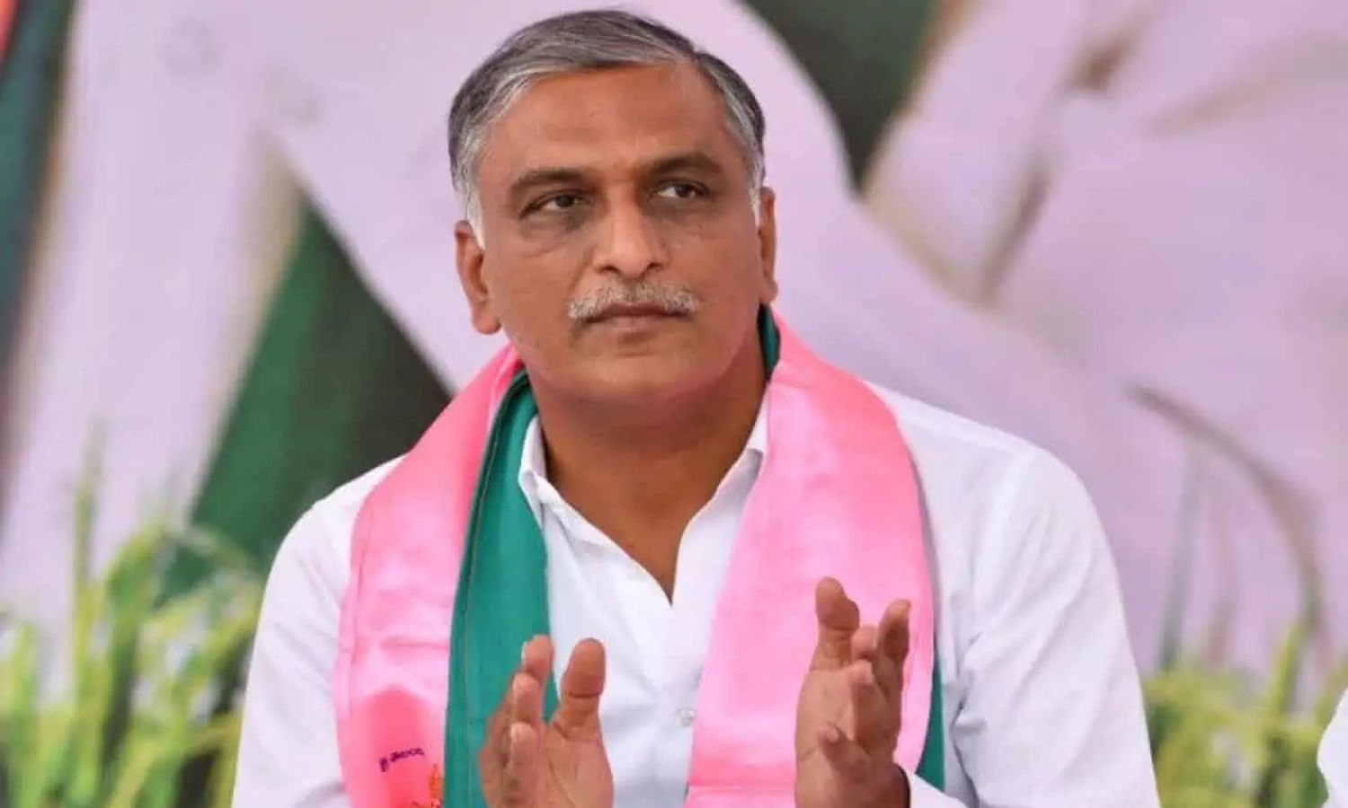 లైసెన్స్డ్ సర్వేయర్ల సమస్యలను వెంటనే పరిష్కరించాలి: హరీశ్ రావు