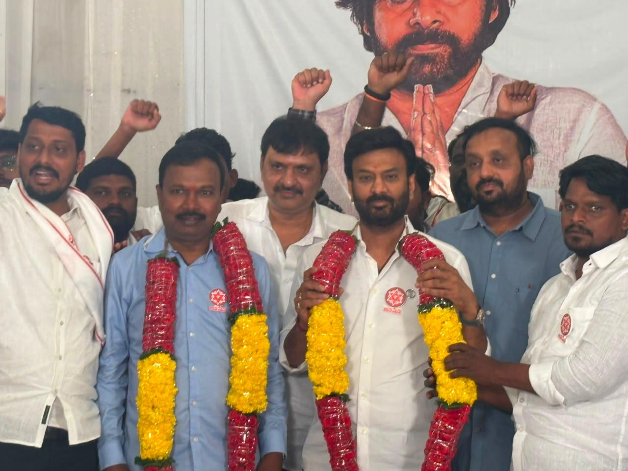 గ్రాడ్యూయేట్ ఎమ్మెల్సీ అభ్యర్థిని ప్రకటించిన జనసేన