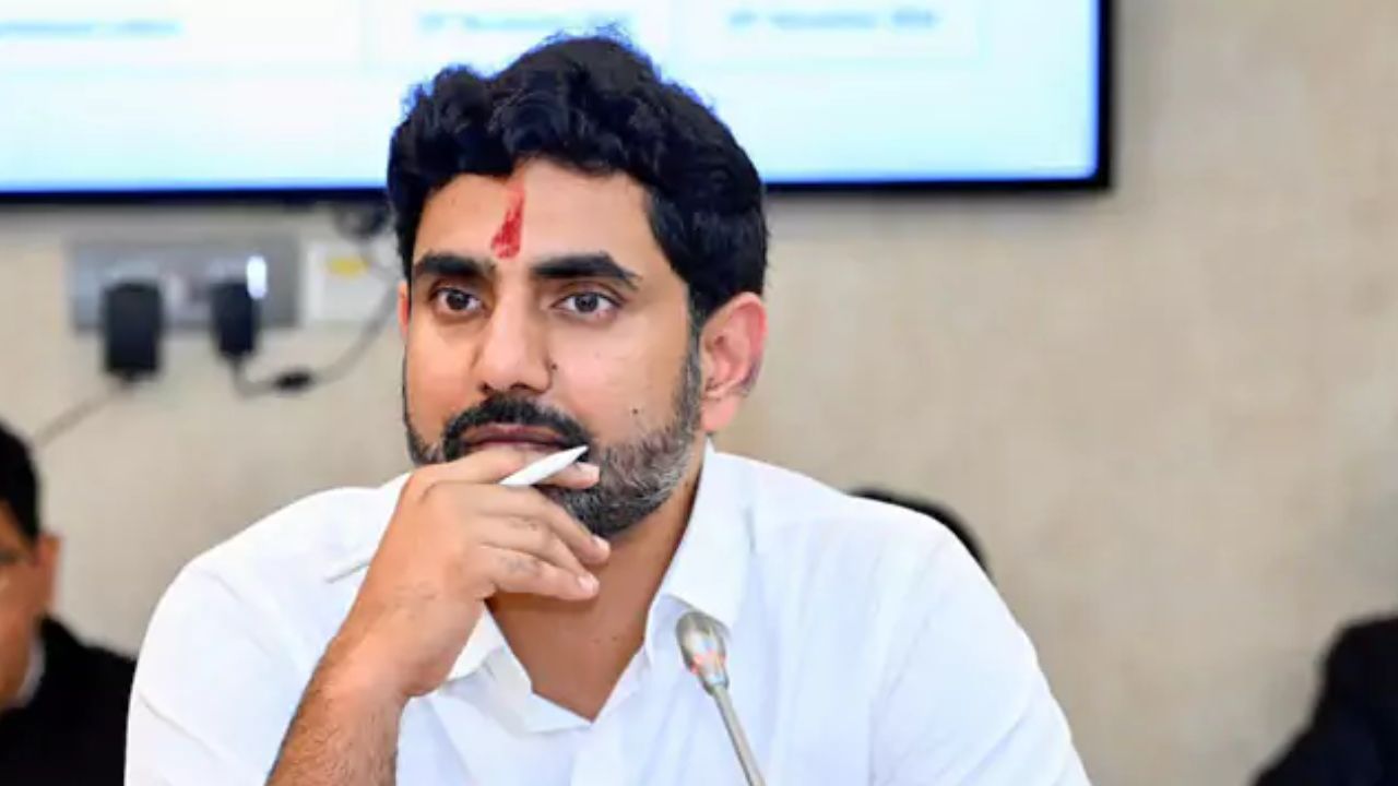 ఏపీ మంత్రి పై నారా లోకేష్కు మహిళ ఫిర్యాదు