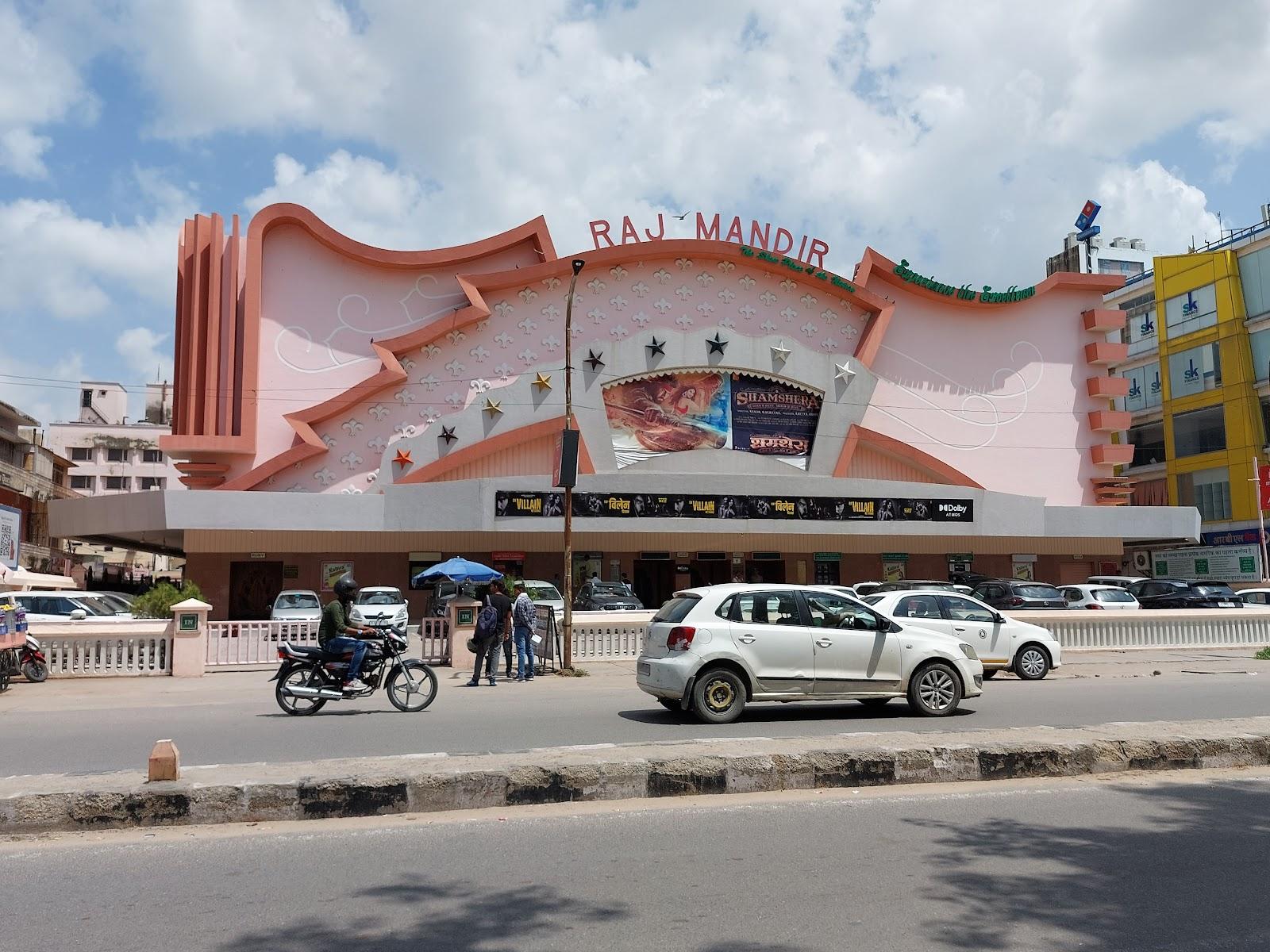 Why Bollywood Stars Flock to Jaipur's Iconic Raj Mandir Cinema Even in the Multiplex Era