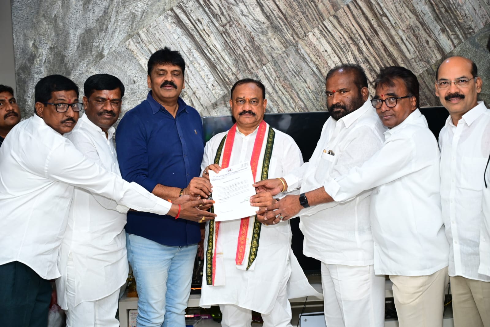 ఆర్టీసీ ఎన్నికల్లో టీడబ్ల్యూయూకు కాంగ్రెస్ మద్దతు...
