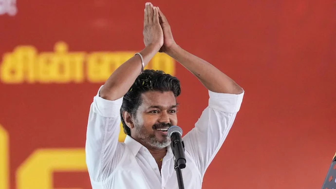 రేపు తమిళనాడు సీఎంగా విజయ్ ప్రమాణస్వీకారం..