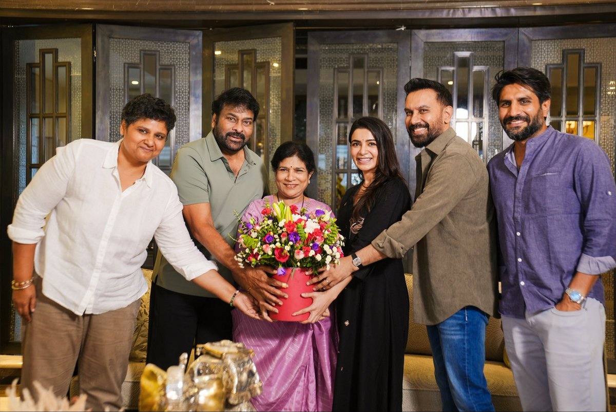 చిరంజీవి ని కలిసిన మా ఇంటి బంగారం మూవీ టీం