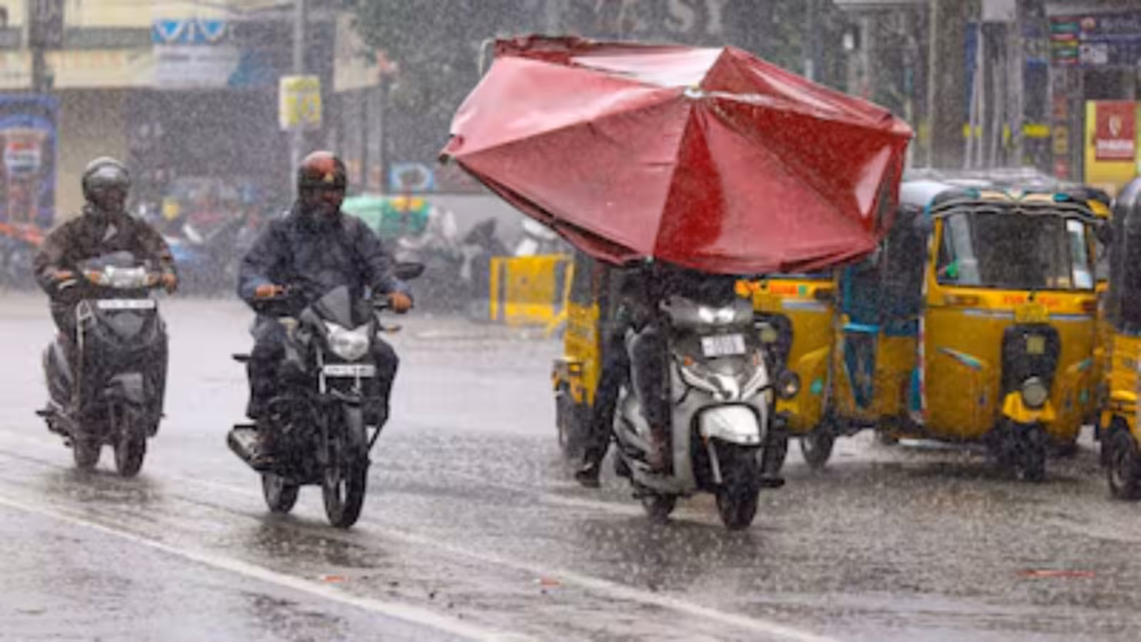 తెలుగు రాష్ట్రాల్లో వానల జోరు.. పలు జిల్లాలకు భారీ వర్ష సూచన