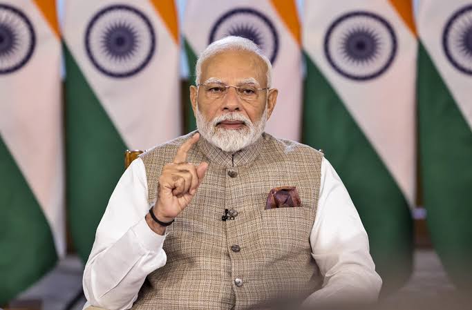 ఎయిర్‌పోర్ట్‌కు భూములిచ్చిన రైతులకు ప్రత్యేక గౌరవం...