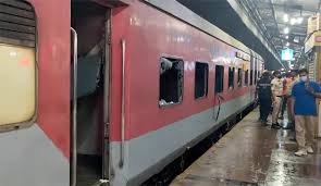 Hyderabad: Major fire accident at Nampally Railway Station