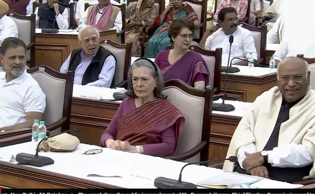INDIA Bloc Holds Mock Impeachment Against CEC Gyanesh Kumar