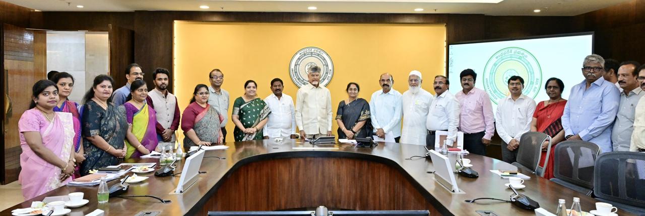 CM Chandrababu Hikes Diet Charges by 10% for Hostel and Gurukul Students