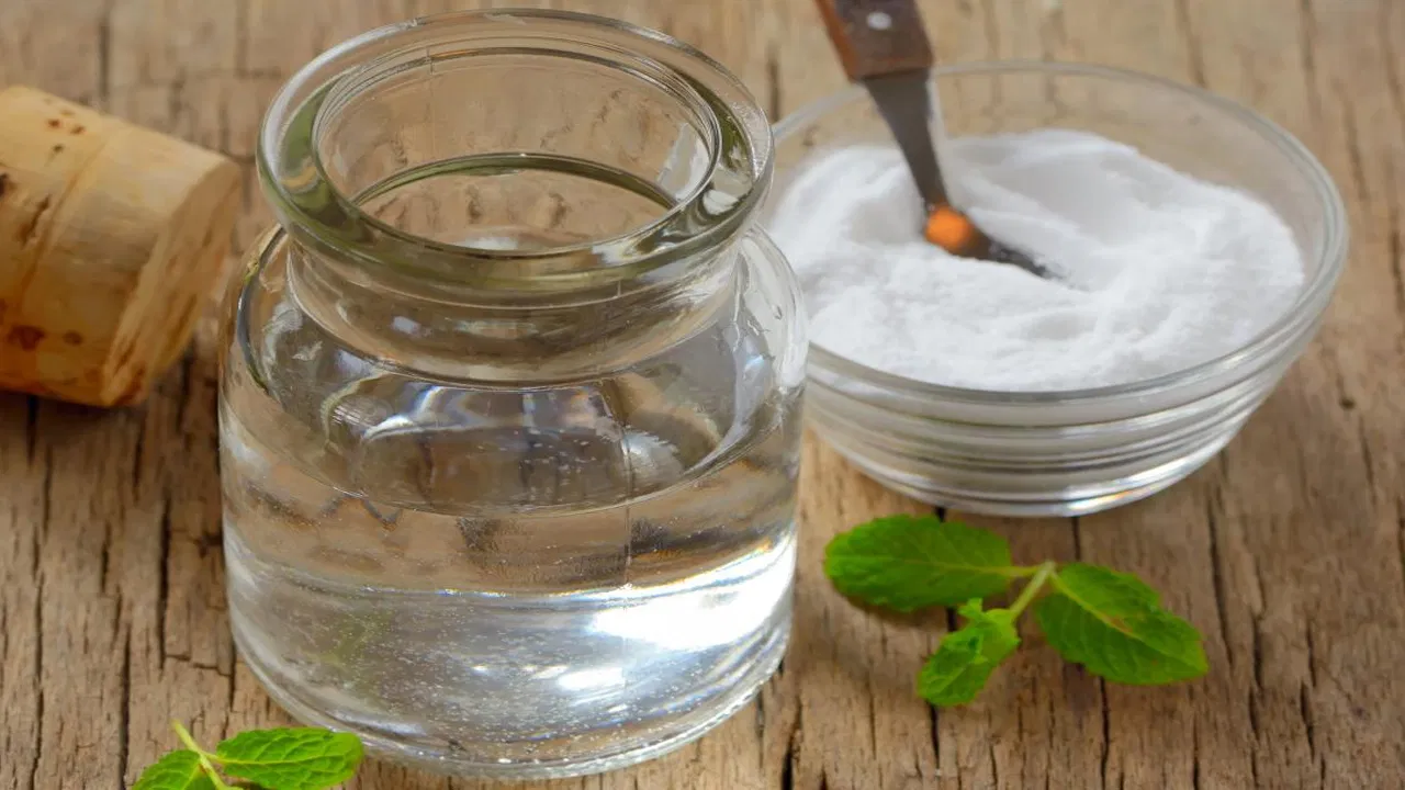 Experts Say Drinking Salt Water in the Morning May Benefit Health