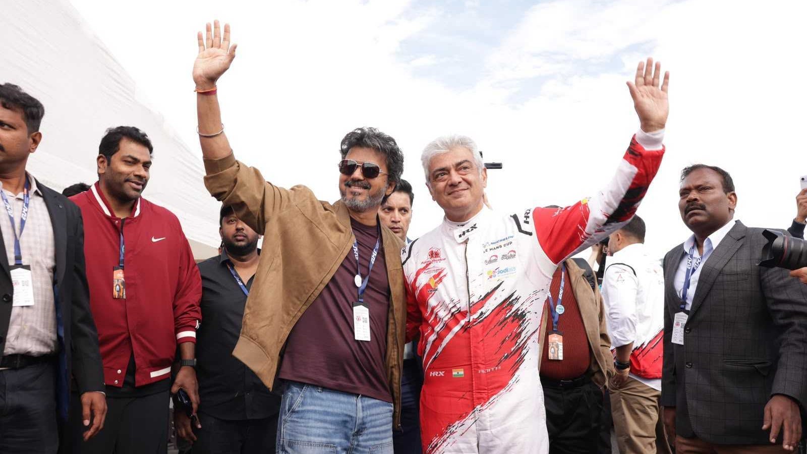 సిల్వర్‌స్టోన్‌లో సీఎం విజయ్-అజిత్ ప్రత్యేక భేటీ