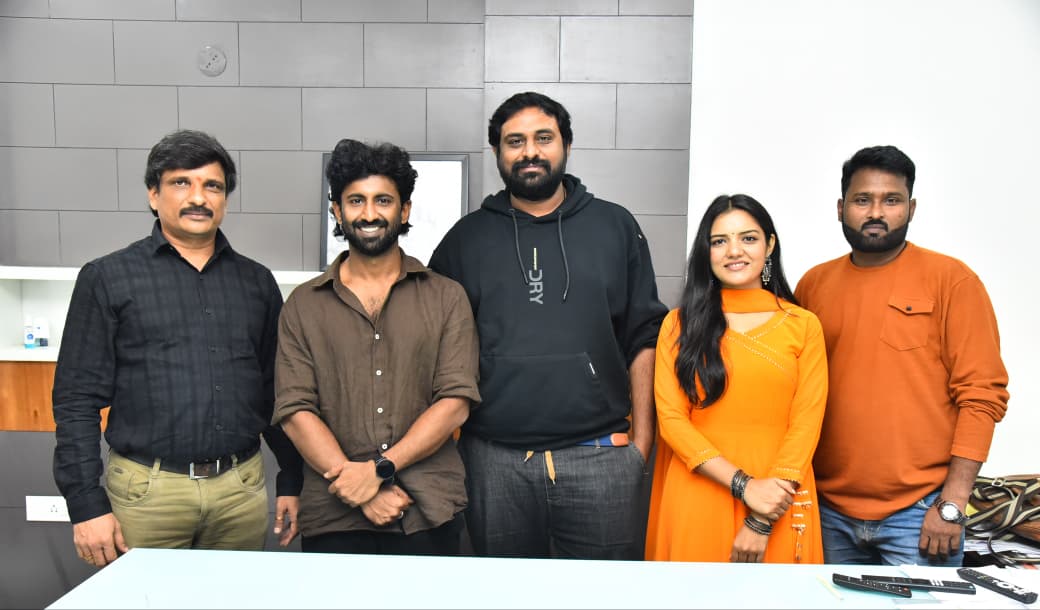 డైరెక్టర్ అజయ్ భూపతి చేతుల మీదుగా 'వసుదేవసుతం' ట్రైలర్ రిలీజ్